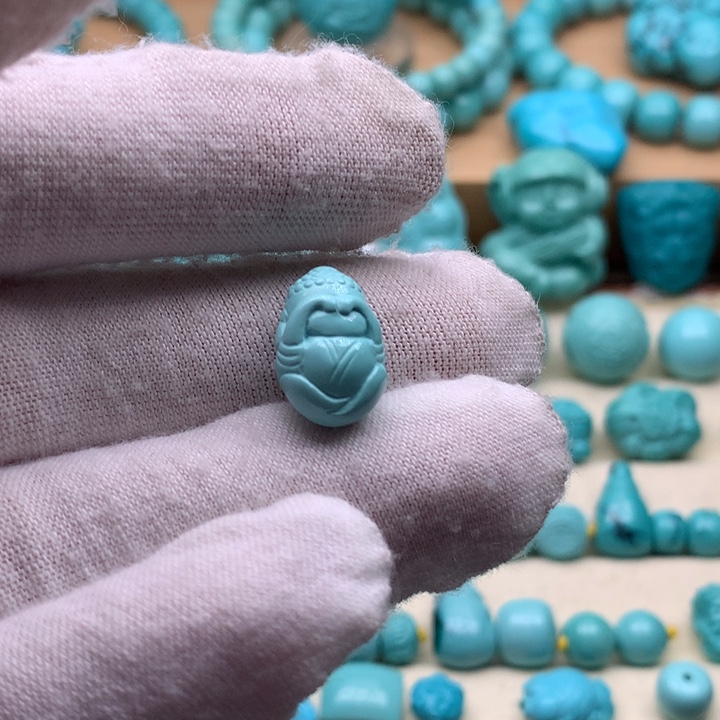 绿松石未镶嵌珠宝奇石