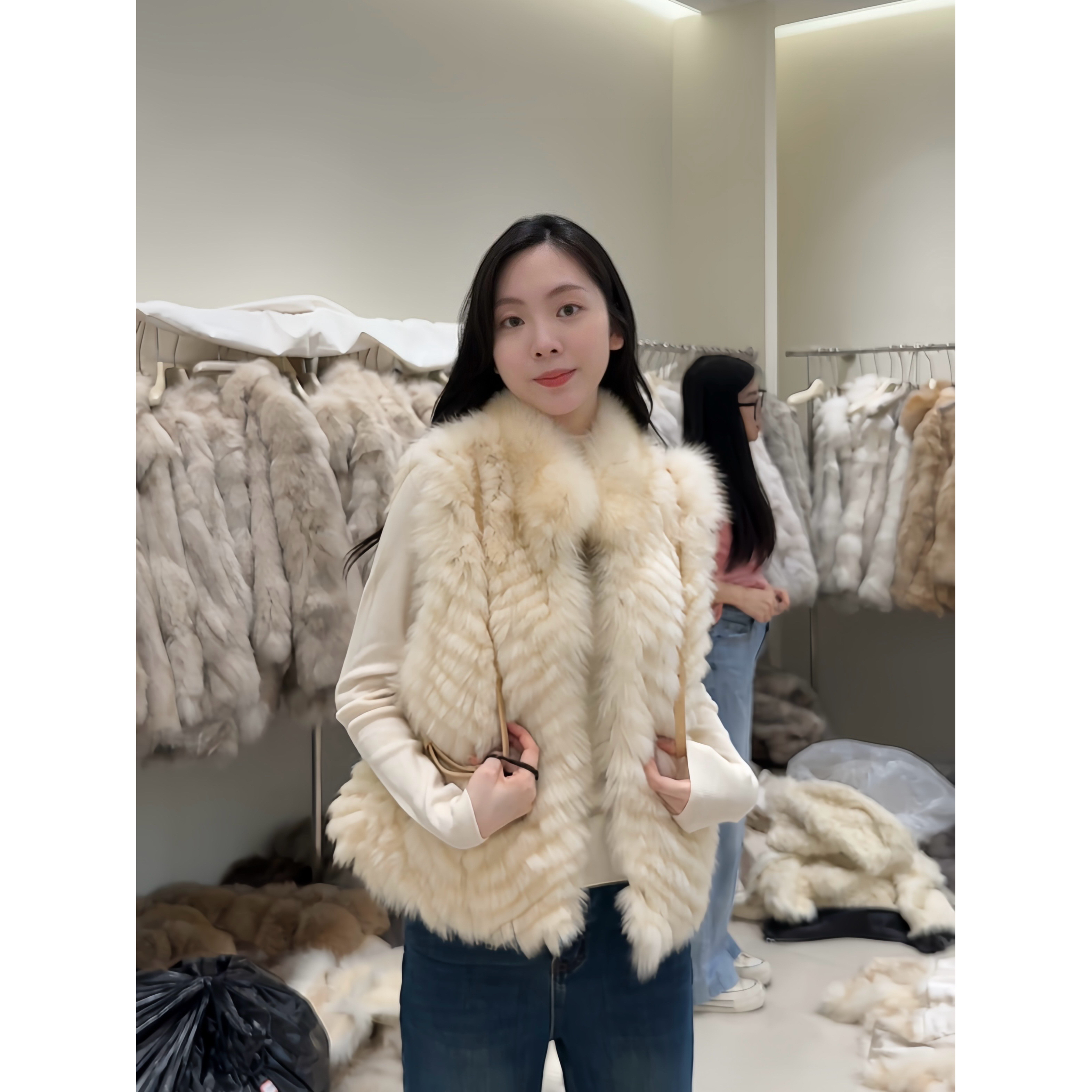 【白月光】秋冬高级感狐狸毛V字车条狐狸毛马甲（HZ2636#）爱唯依