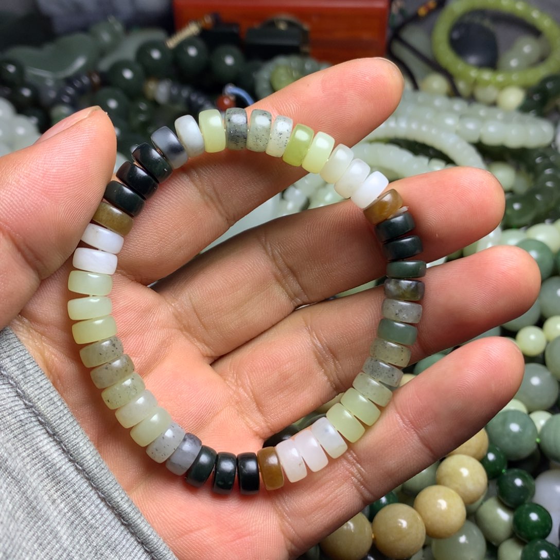 和田玉手链未镶嵌