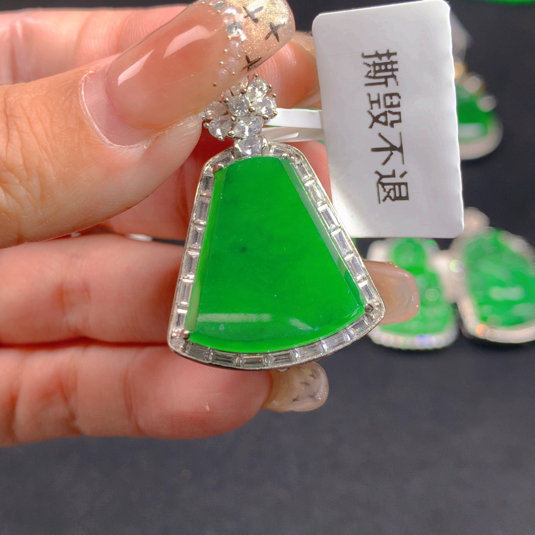 翡翠颈饰银S925镶嵌11111111111