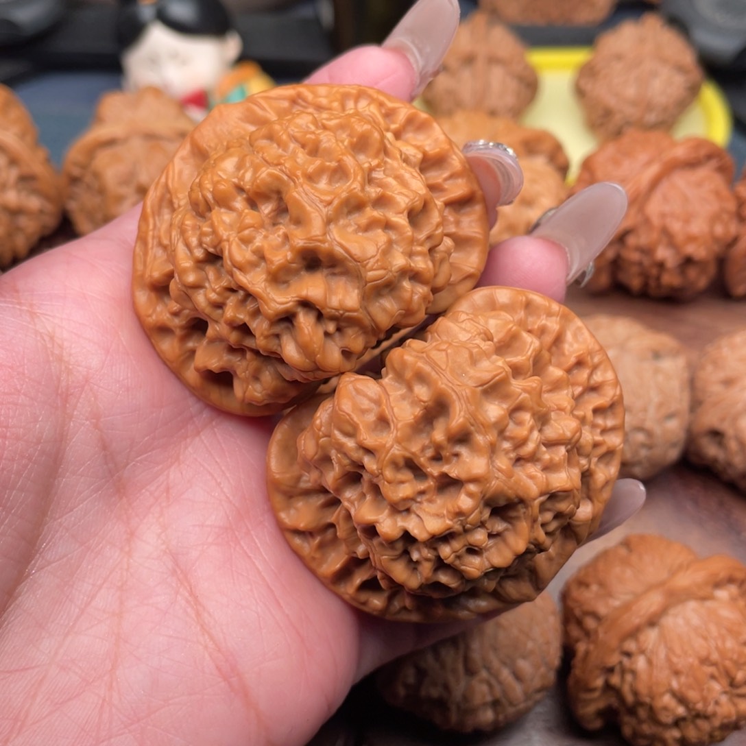 文玩核桃把件全，官帽50