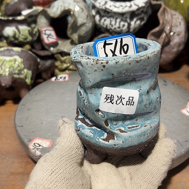粗陶花盆，现在都不一样了