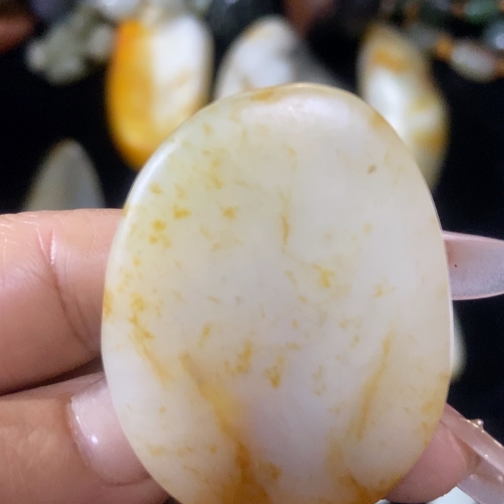 和田玉（糖玉）未镶嵌挂件