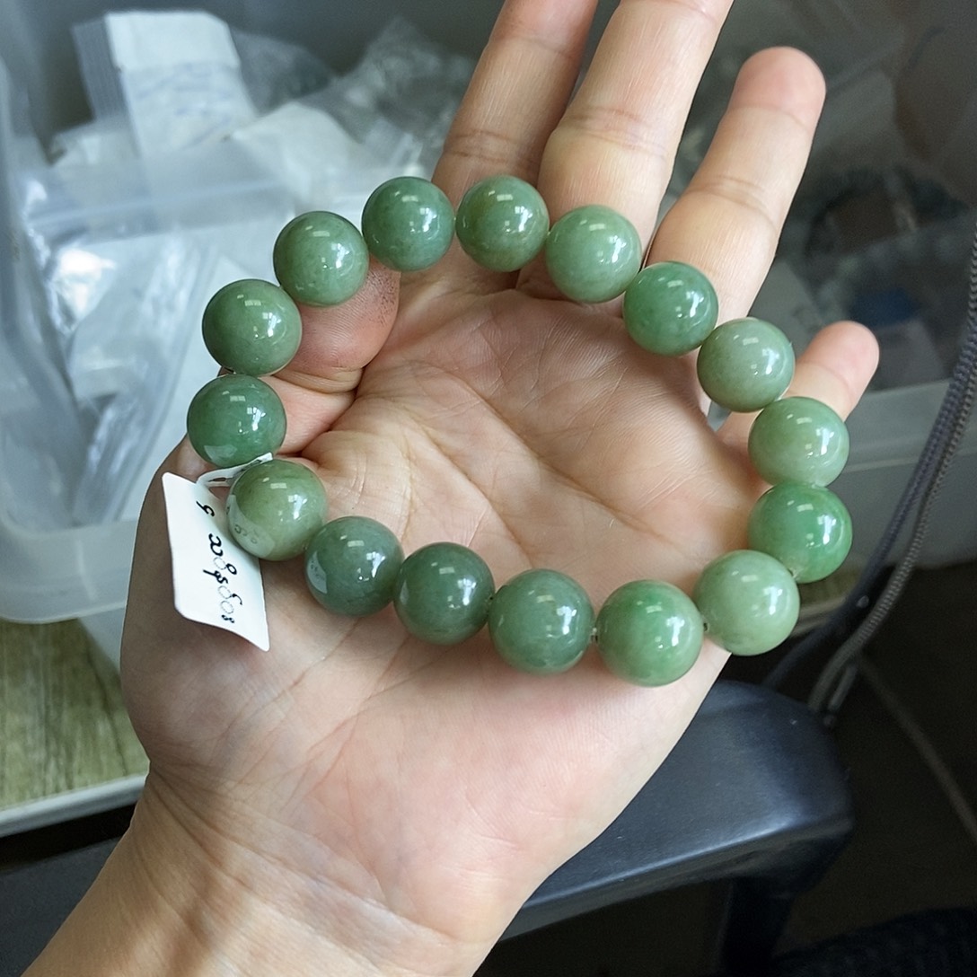 定制翡翠未镶嵌翡翠翡翠