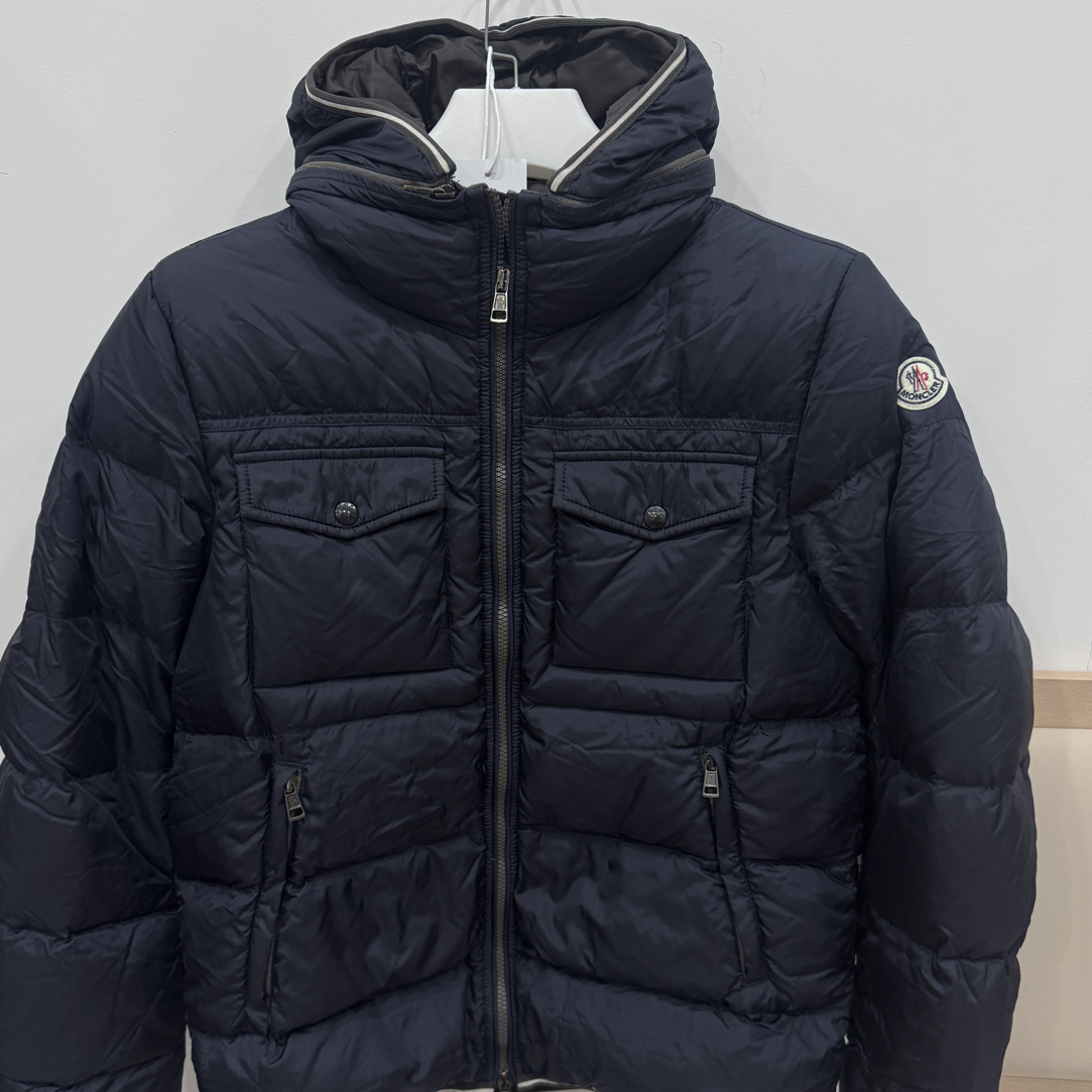 未使用 MONCLER /3码/午夜蓝羽绒服