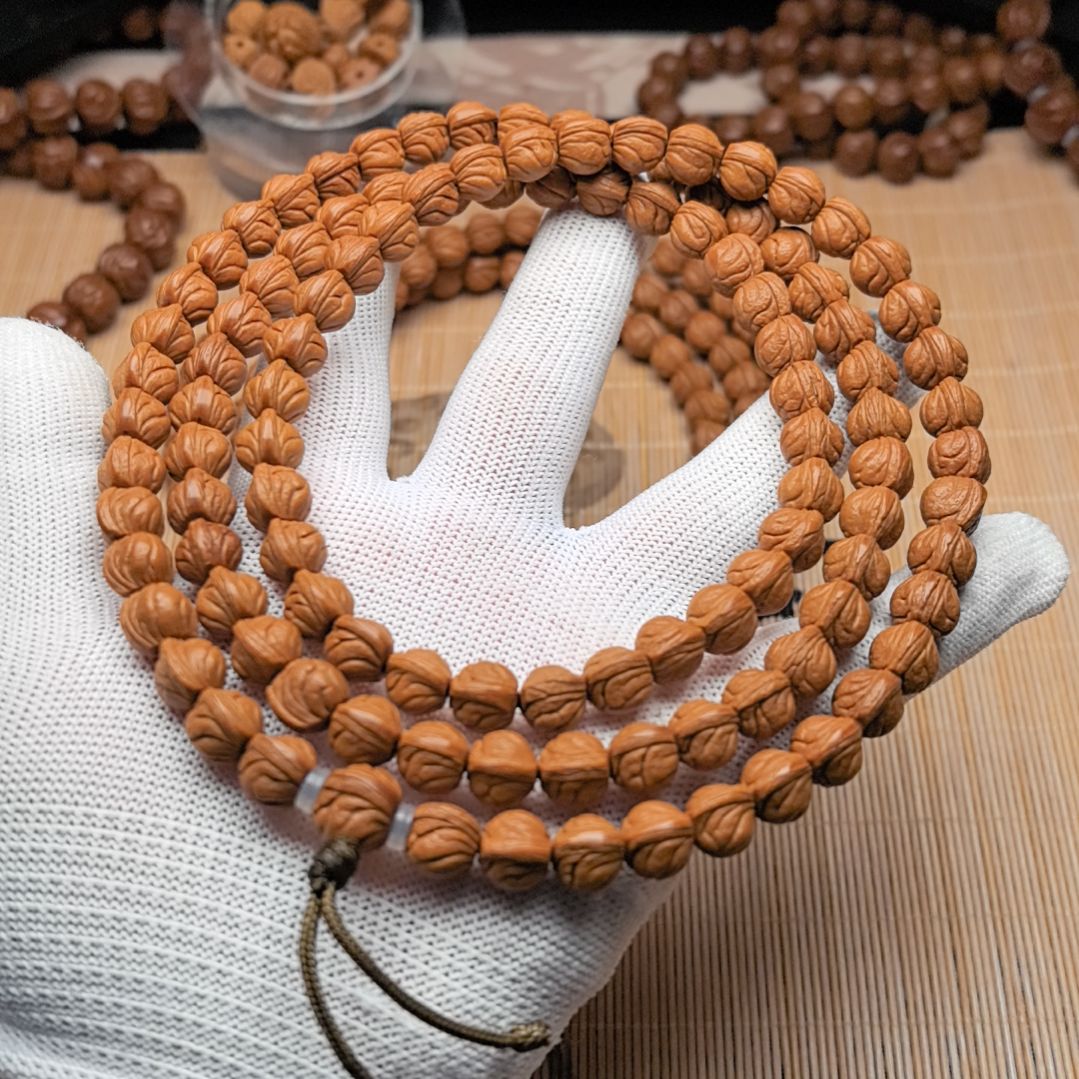 吊坠桃核小龙纹脖挂10