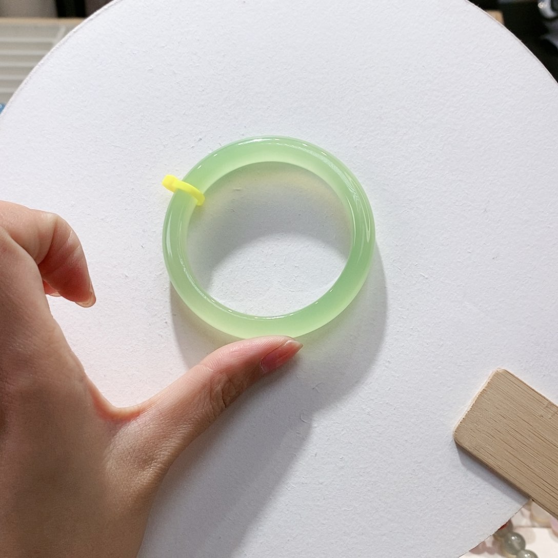 手镯玛瑙/玉髓未镶嵌53