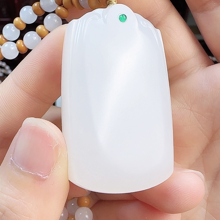 和田玉未镶嵌颈饰定制发货