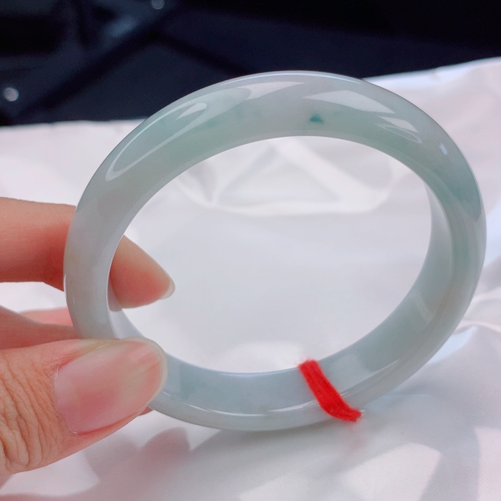 翡翠未镶嵌手镯55圈