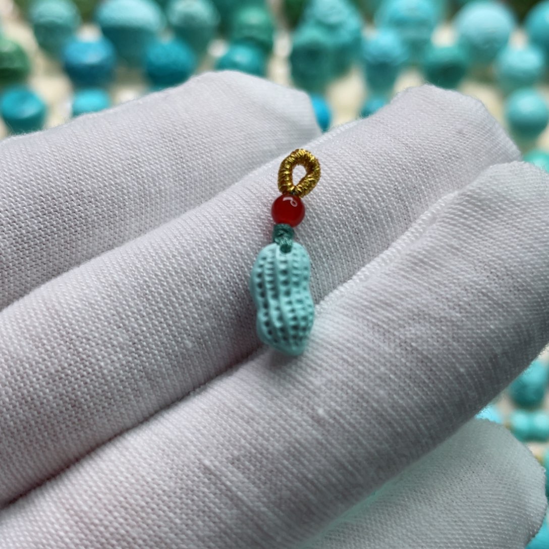 南红玛瑙颈饰未镶嵌