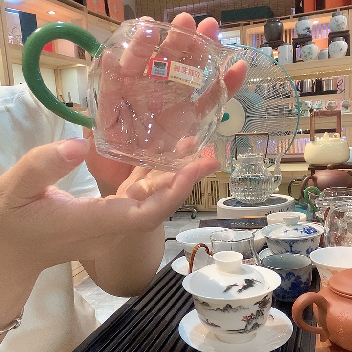 耐高温玻璃材质公杯