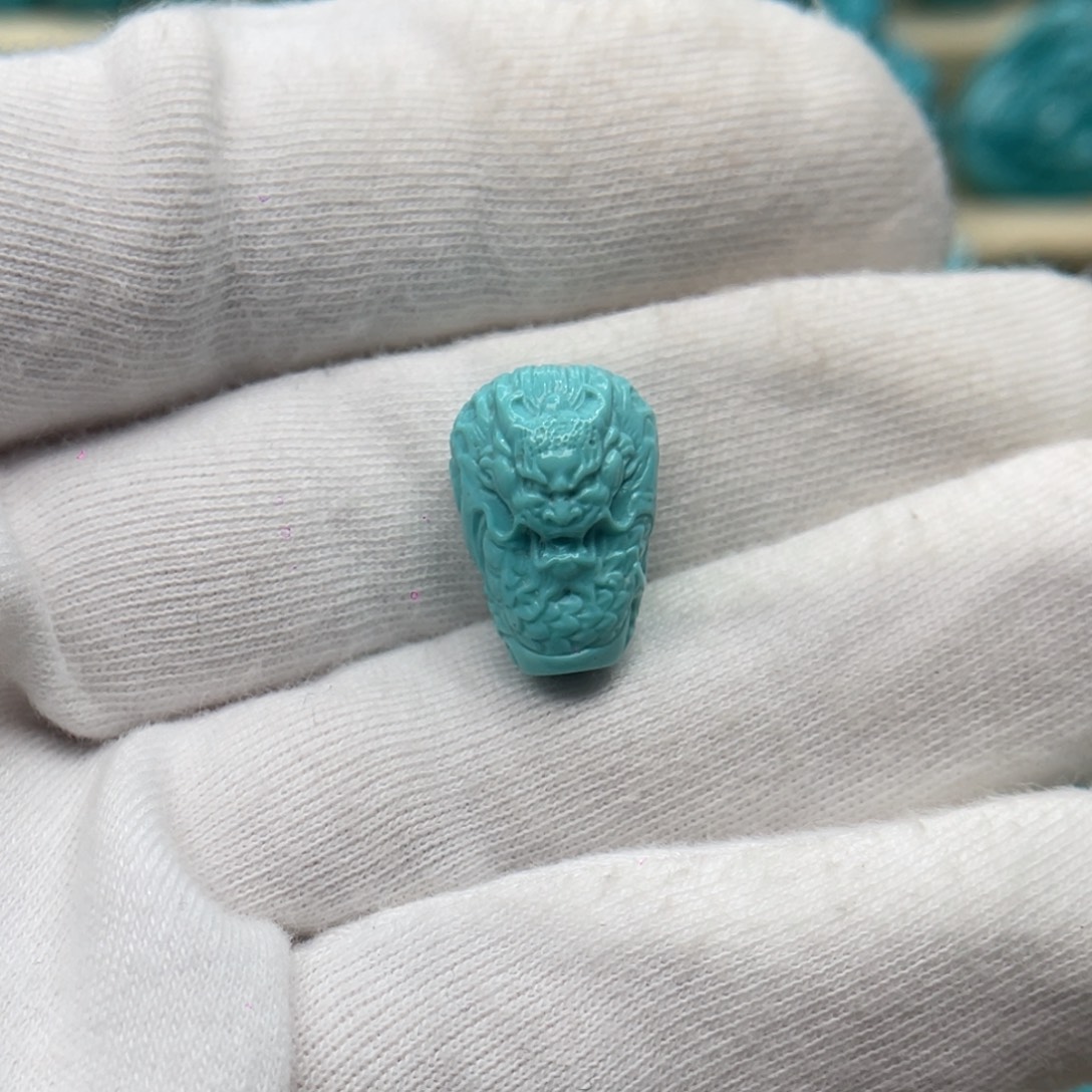 绿松石未镶嵌颈饰卡11.7-17-10.8