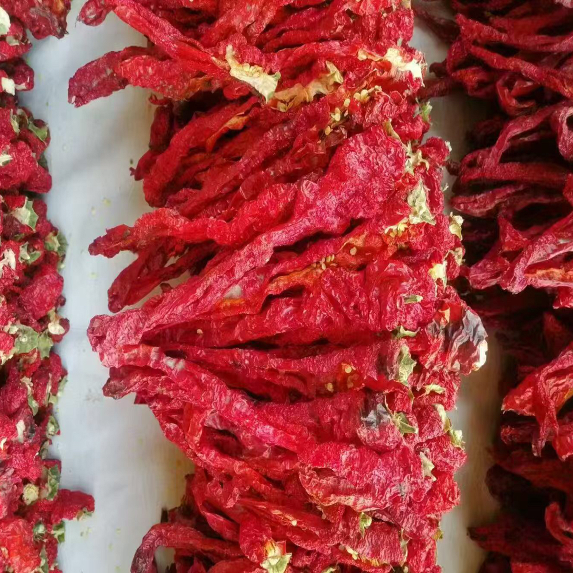 新疆焉耆县螺丝椒肉辣皮子新鲜美味特色食材江西菜