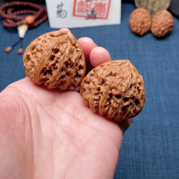 桃核吊坠正三角白41