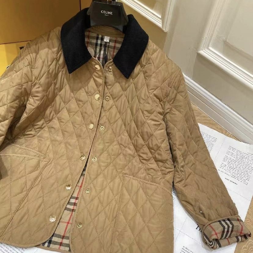 95新 BURBERRY/博柏利 巴宝莉驼色棉服 25120004-01