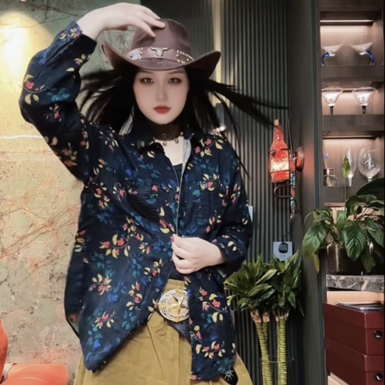 时尚碎花宽松长袖棉衬衫女春季洋气复古上衣