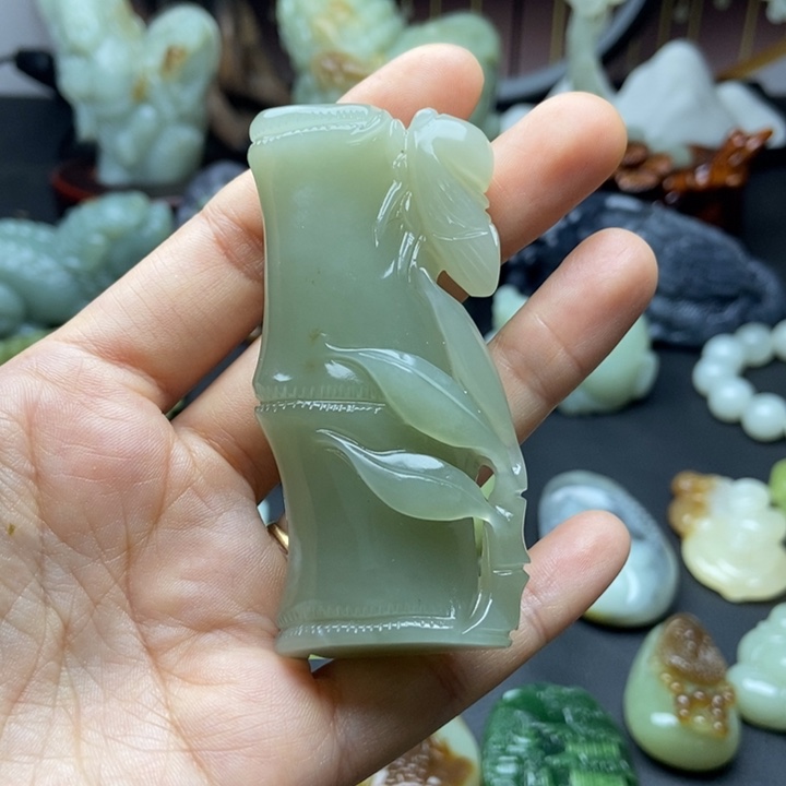 未镶嵌和田玉把件