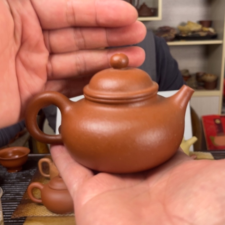 寄***坣紫砂茶壶朱泥骨容天