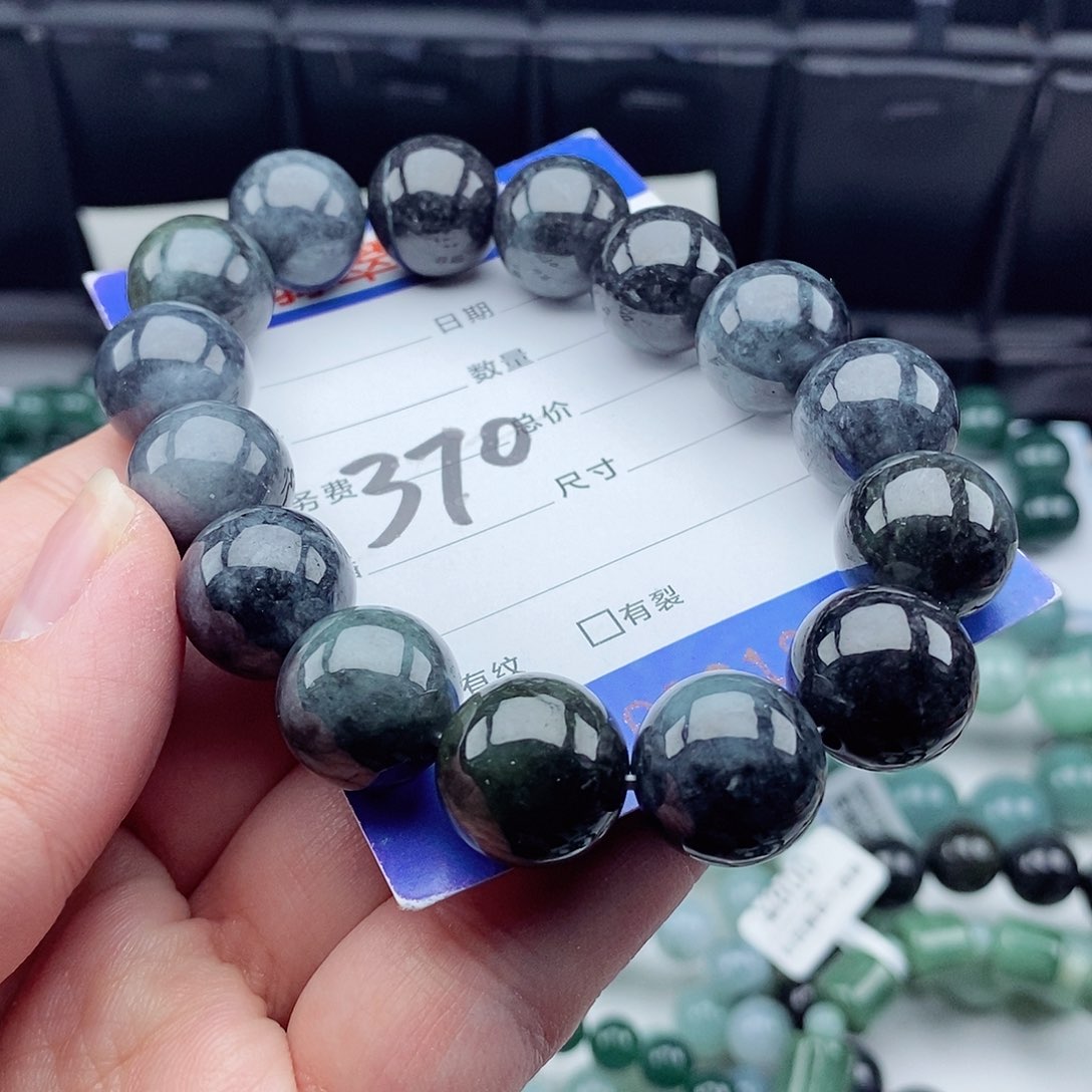 翡翠毛衣链未镶嵌