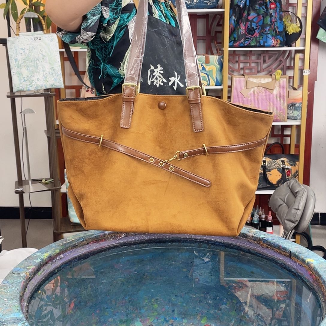 52后高定不退不换