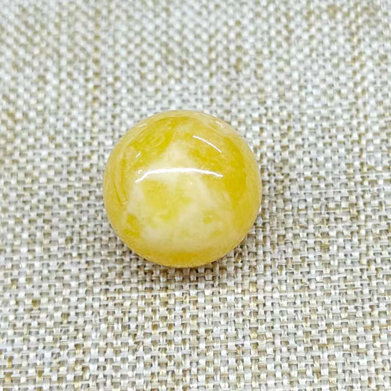 YL0183    龙龙香香正圆单珠约12mm