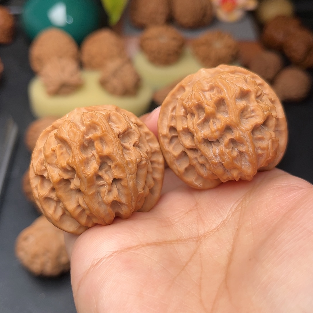 文玩核桃把件苹果全品40