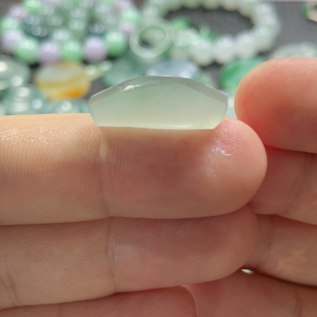 未镶嵌定制翡翠翡翠