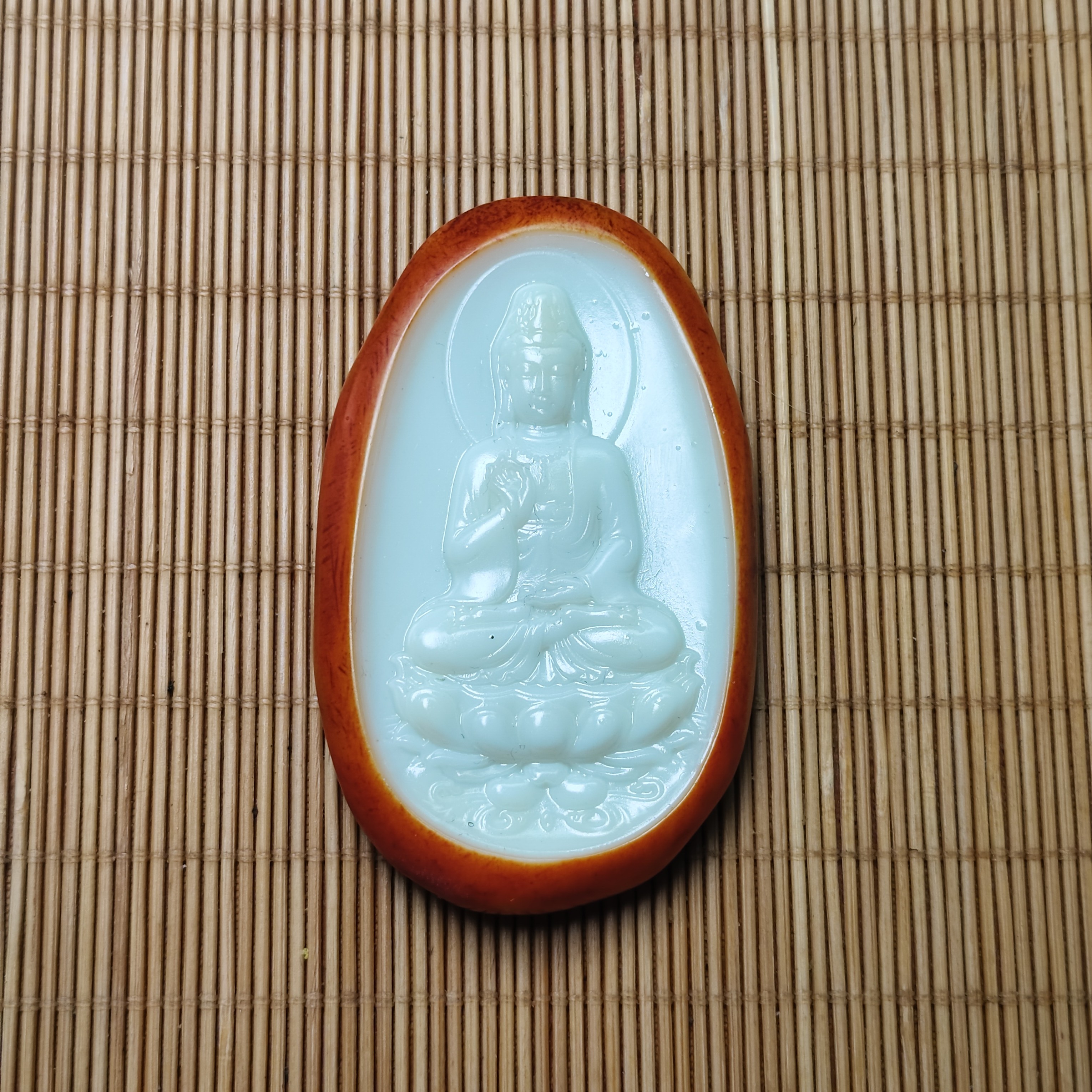 新疆和田玉坐观音菩萨83克