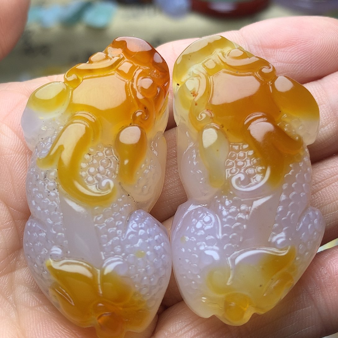 玛瑙/玉髓珠宝奇石未镶嵌挂