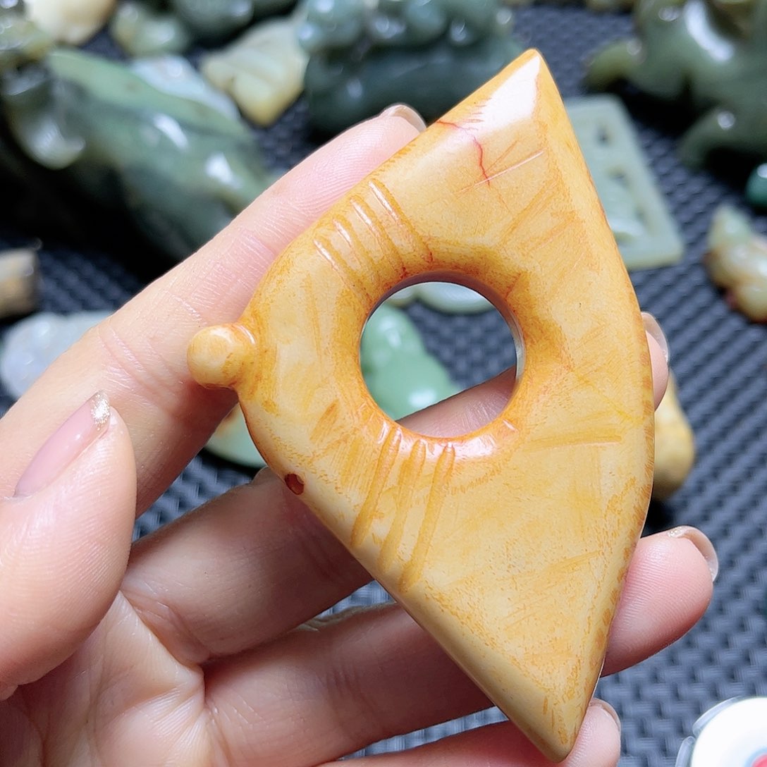 白玉菩提吊坠摆件