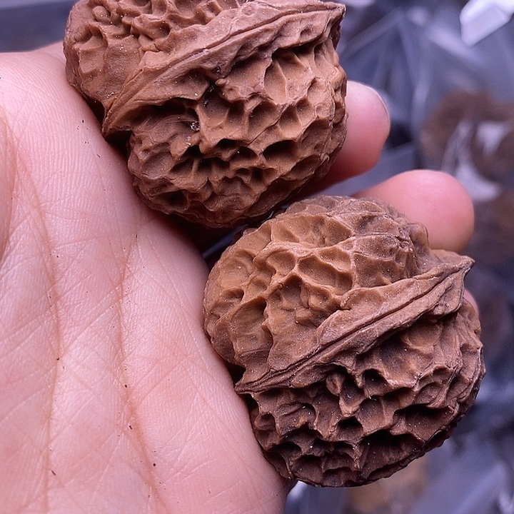 文玩核桃吊坠   66