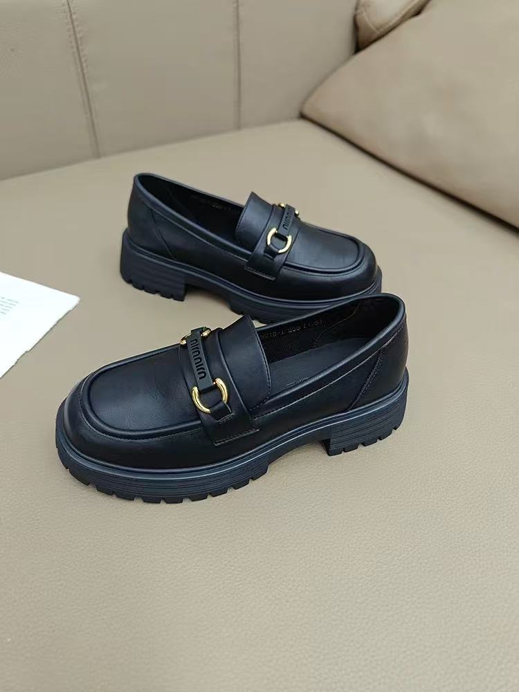 新款女厚底增高英伦风一脚蹬百搭乐福鞋小皮鞋A999