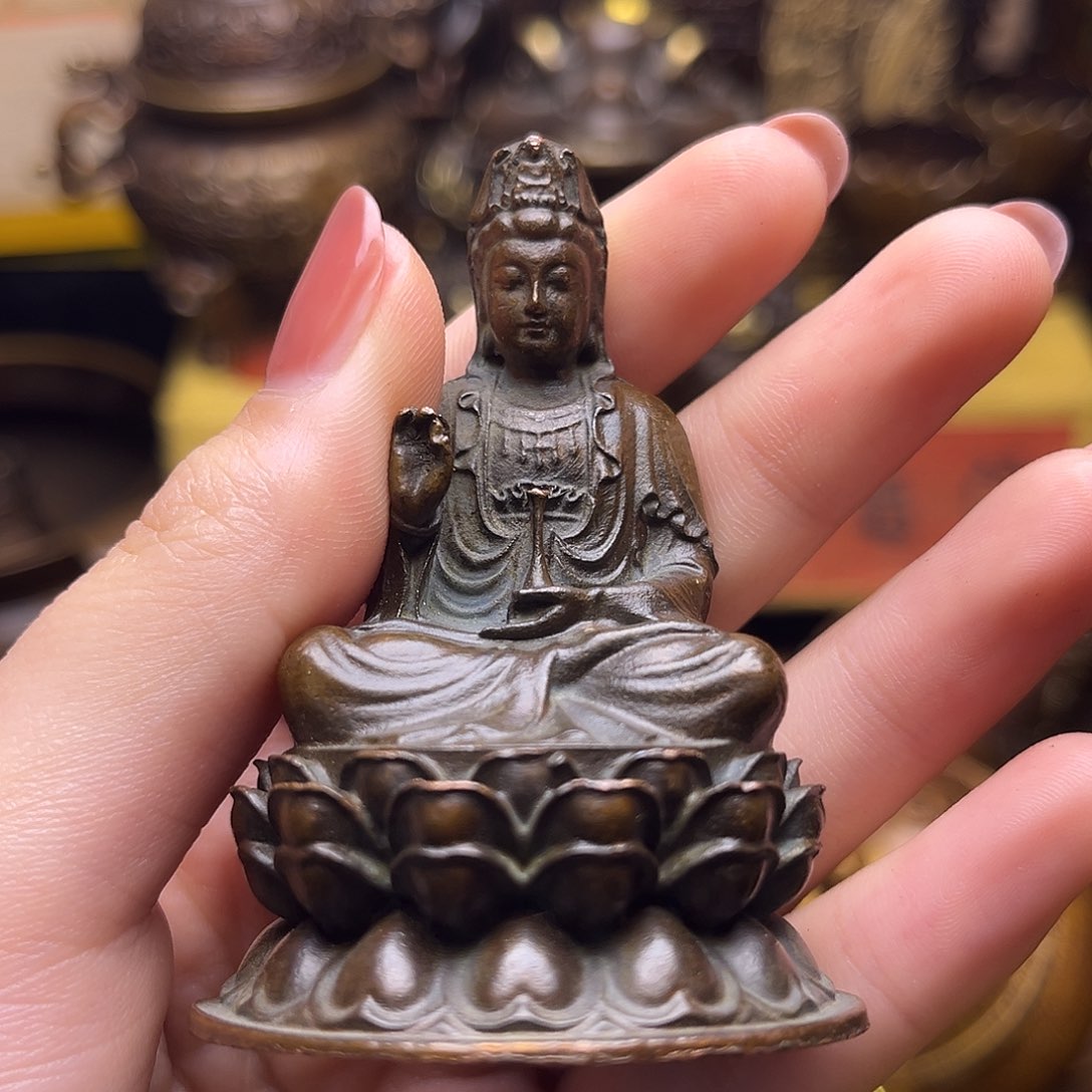 精美铜器点击下单