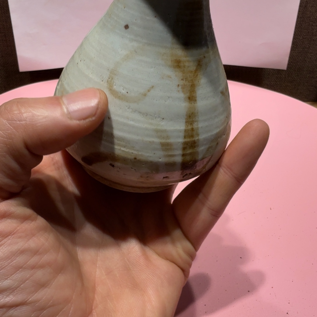 陶其他漂亮的小瓷瓶子