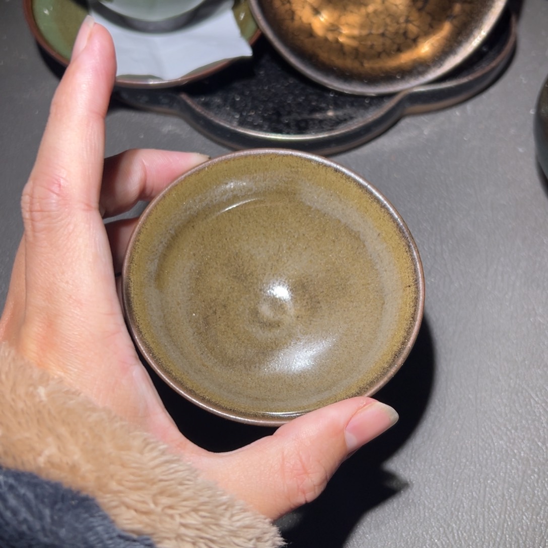 茶盏我们是有很多共同爱好啊我们在