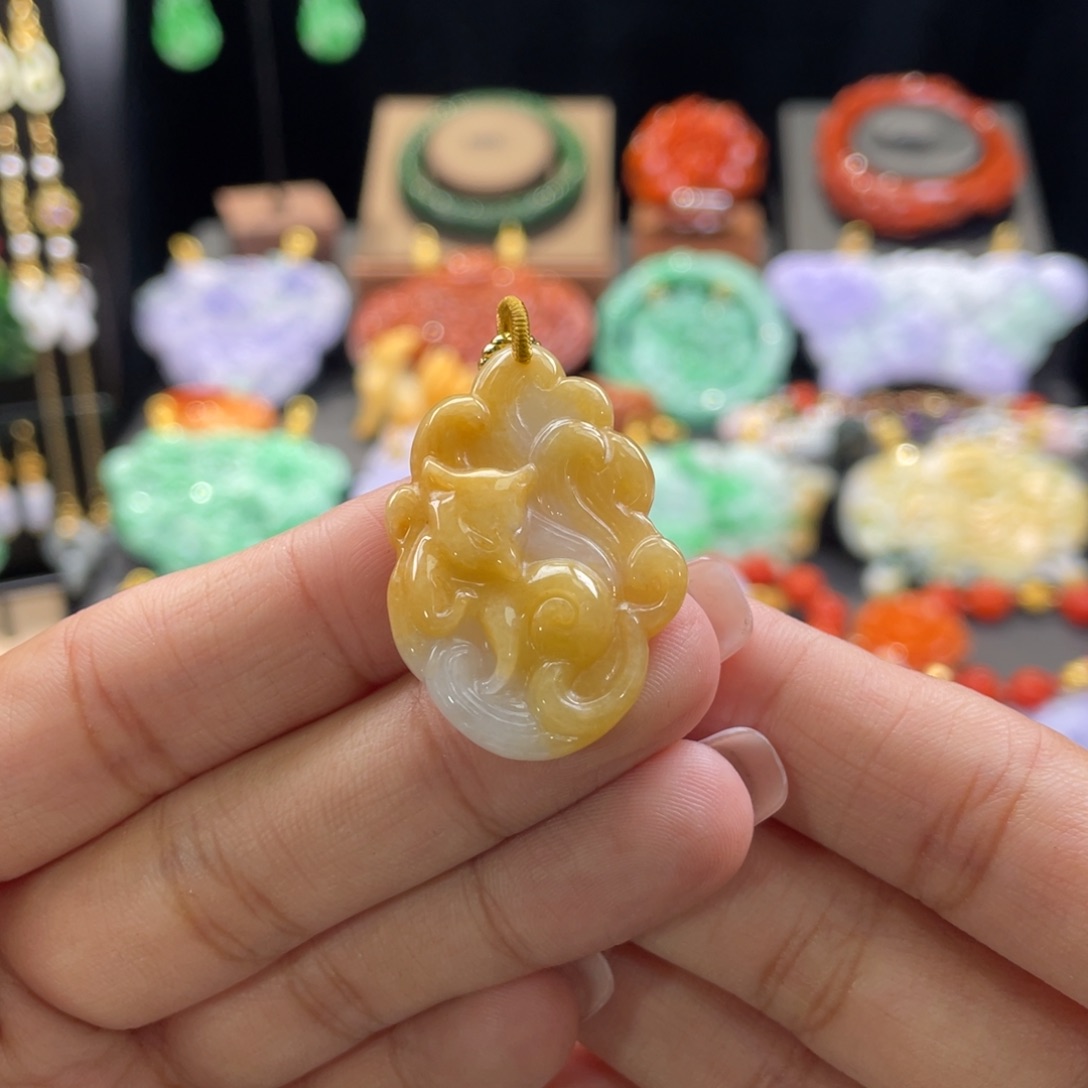 翡翠颈饰未镶嵌代编织