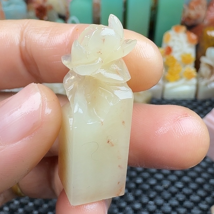 老挝石真真正正章