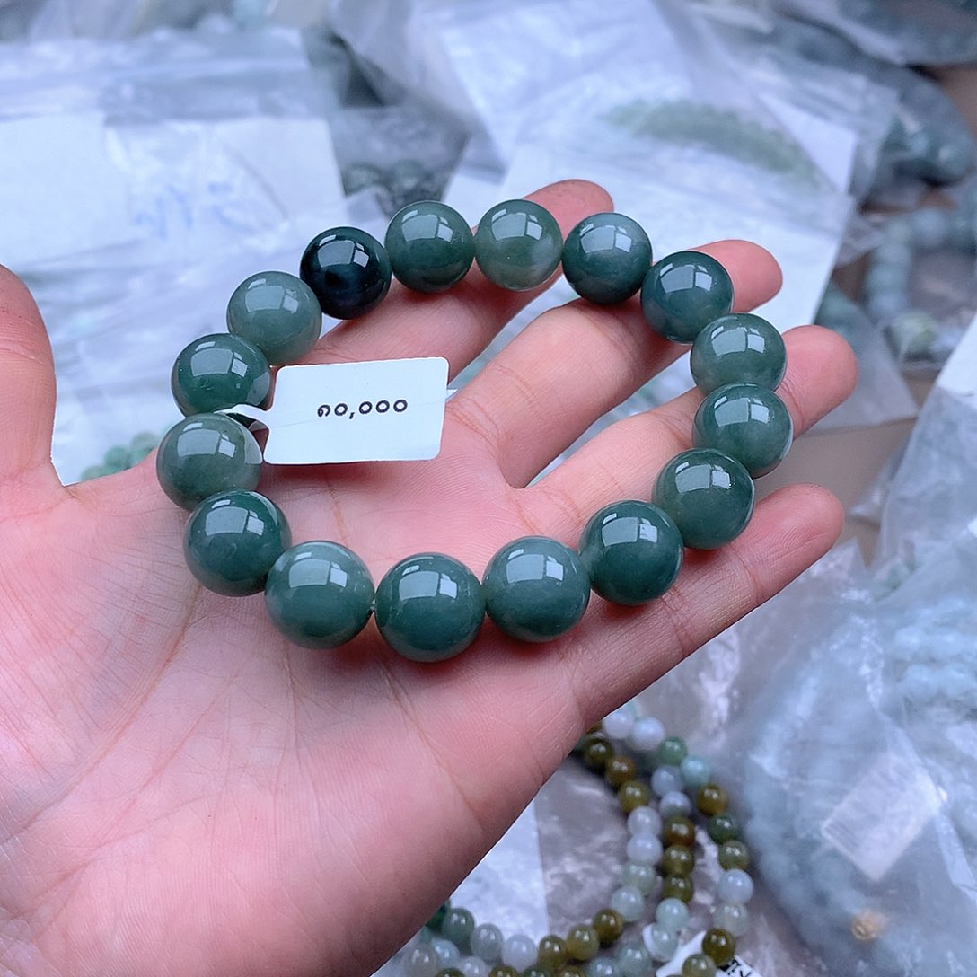 未镶嵌手串定制翡翠