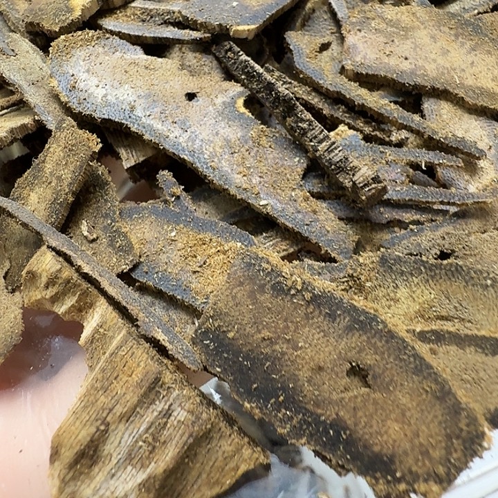 用***7线香奇楠边角料50克