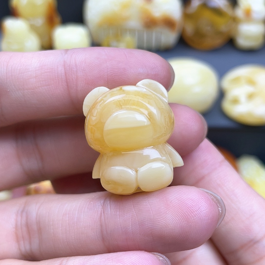 琥珀裸石未镶嵌蜜蜡