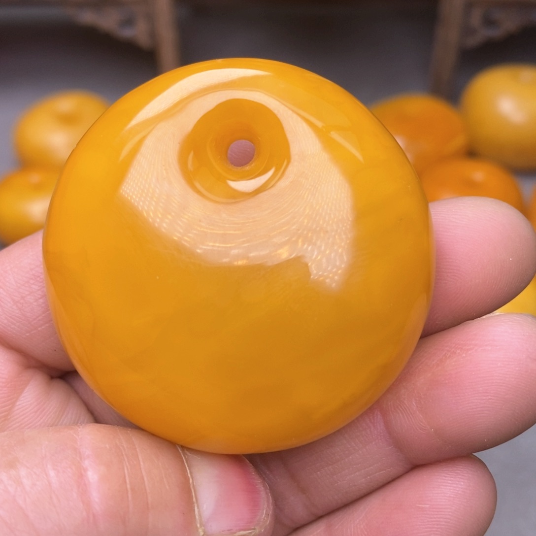 蜜蜡珠宝奇石未镶嵌