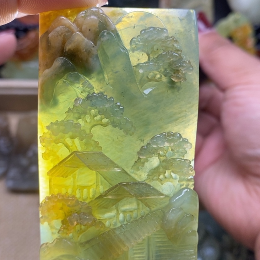 【闪购商品】蛇纹石玉颈饰未镶嵌