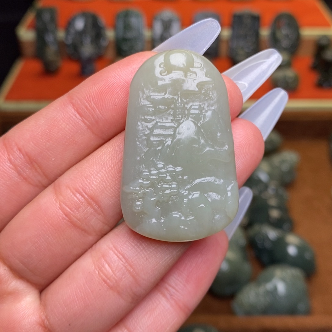 和田玉颈饰未镶嵌