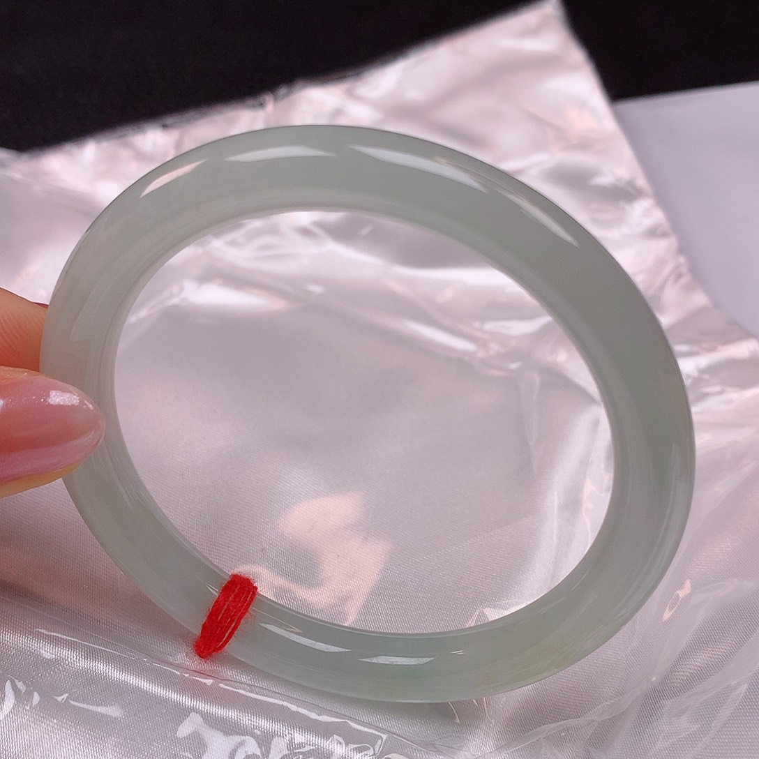 【闪购商品】未镶嵌手镯翡翠蕾*儿57圆条手镯
