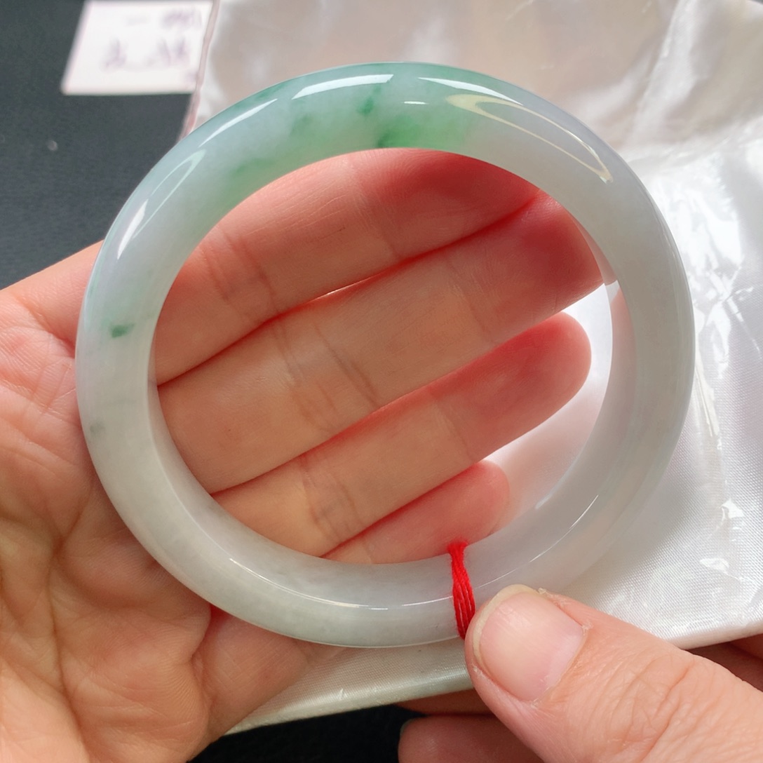 翡翠手镯未镶嵌60正