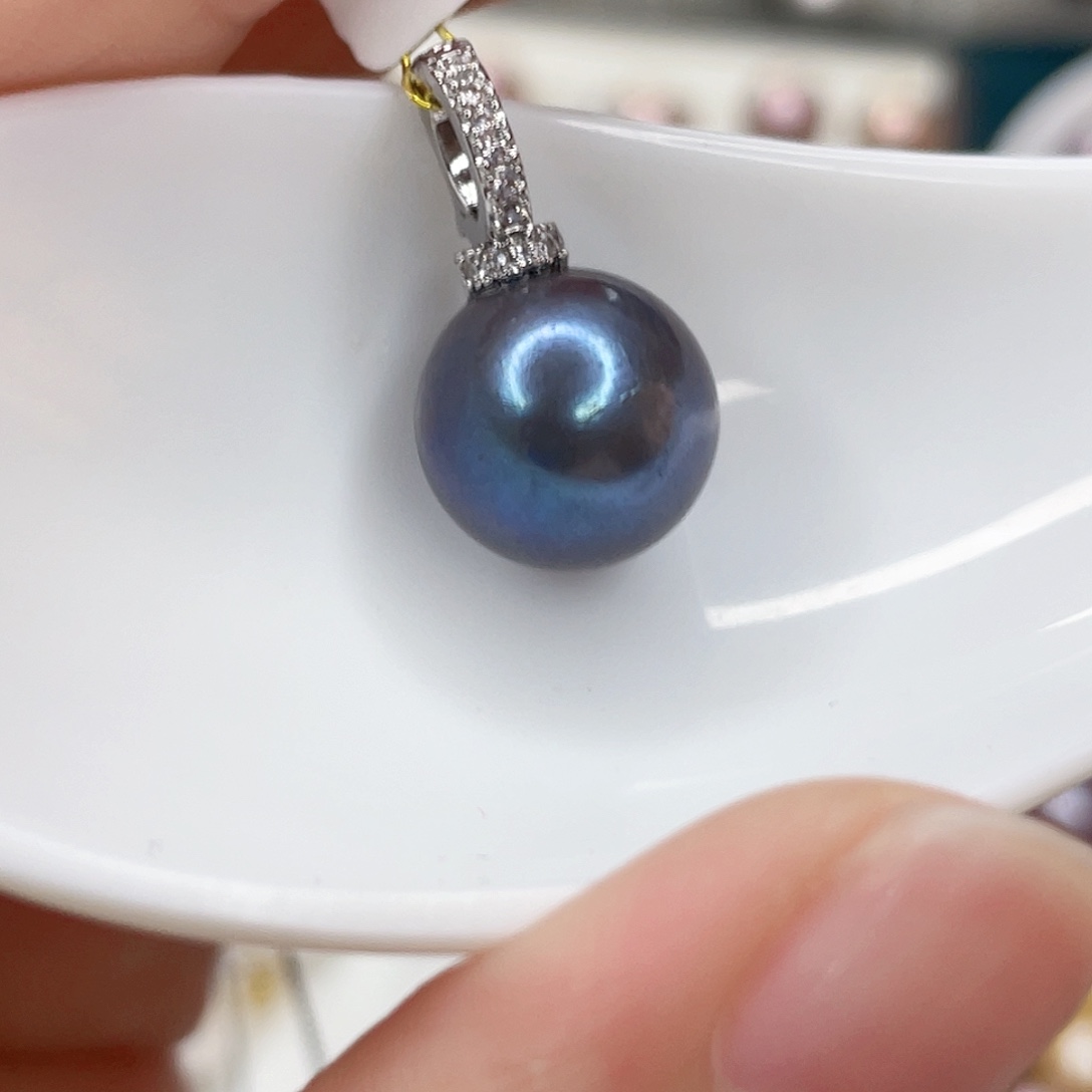 淡水珍珠未镶嵌吊坠(赠链)