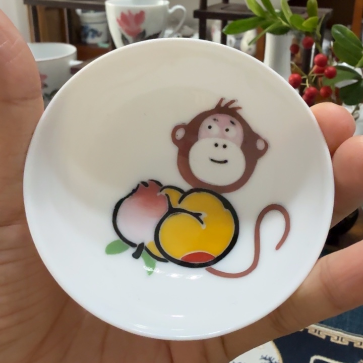 醴陵釉下手绘小猴子茶杯