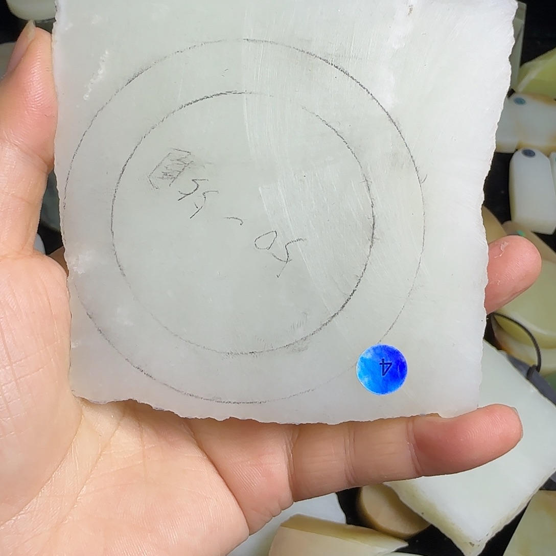 老***塔和田玉（糖玉）未镶嵌珠宝半成品