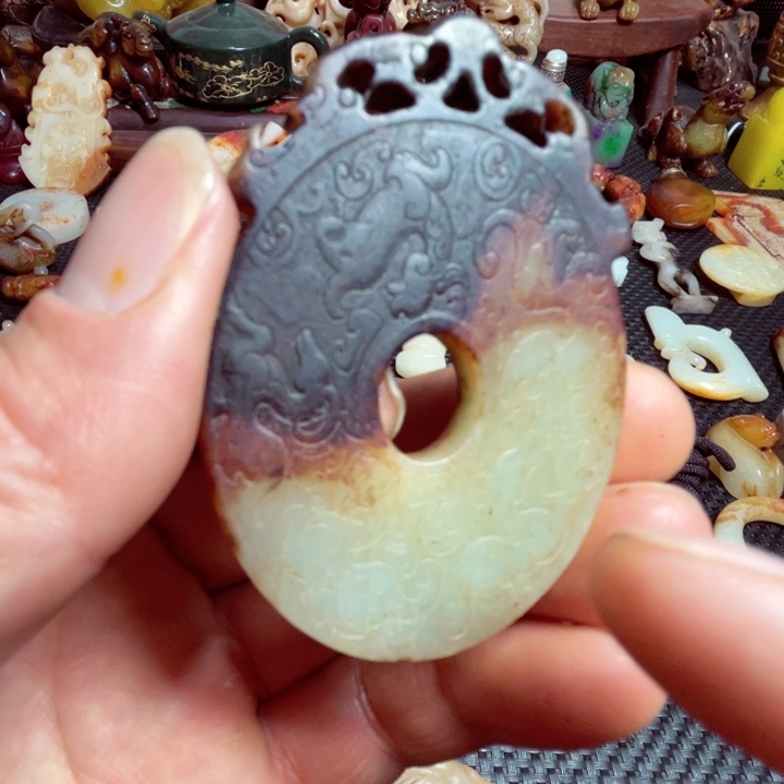 滴血莲花菩提把件