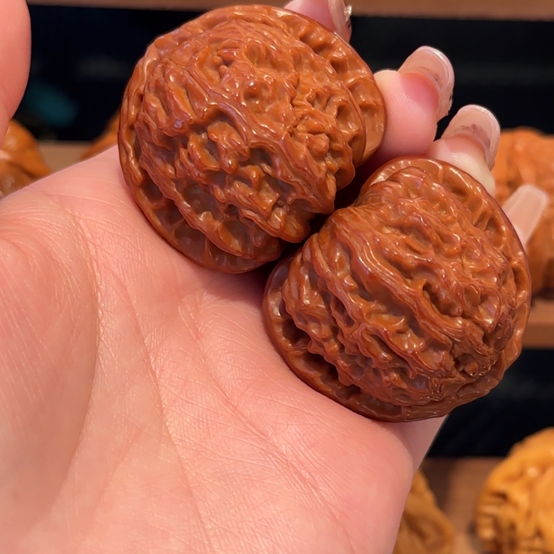 桃核吊坠白狮子39 精品891